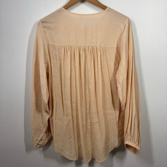 Commense Peach Button-Up Blouse - Picture 2 of 6